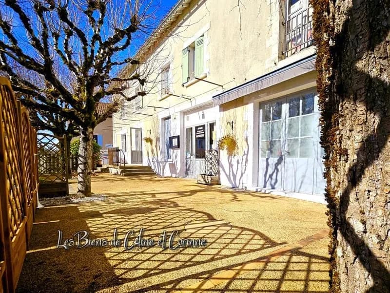 Immeuble - Photo 1