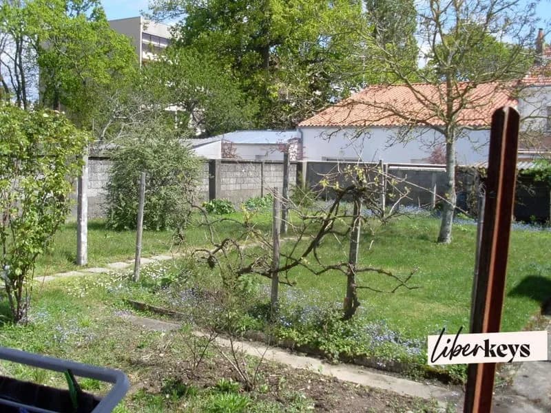 INVESTISSEMENT LOCATIF - 3 APPARTEMENTS INDÉPENDANTS - 145 M² - BIEN VENDU LOUÉ LA ROCHE SUR YON - Photo 1