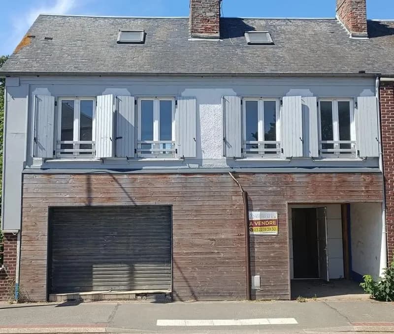 Immeuble - 107m ² - Photo 1