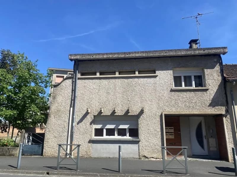 Immeuble - 132m ² - Photo 1