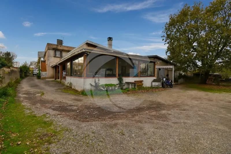 VIAGER OCCUPÉ - Ensemble immobilier rare, idéalement situé proche du centre-ville - Photo 1