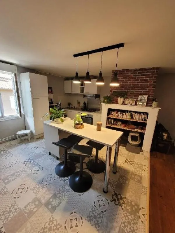 Immeuble - Photo 1