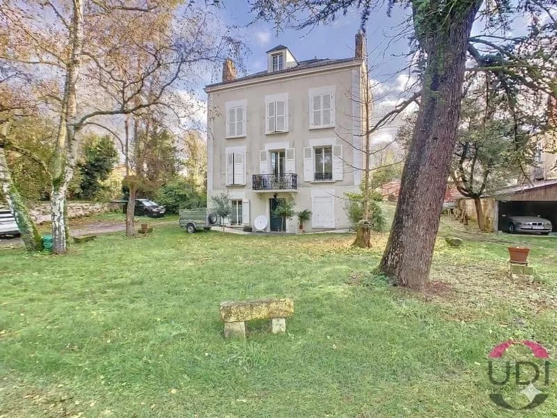 Corbeil Essonnes Immeuble de 6 appartements + Parkings + 3 Terrains à bâtir - Photo 1