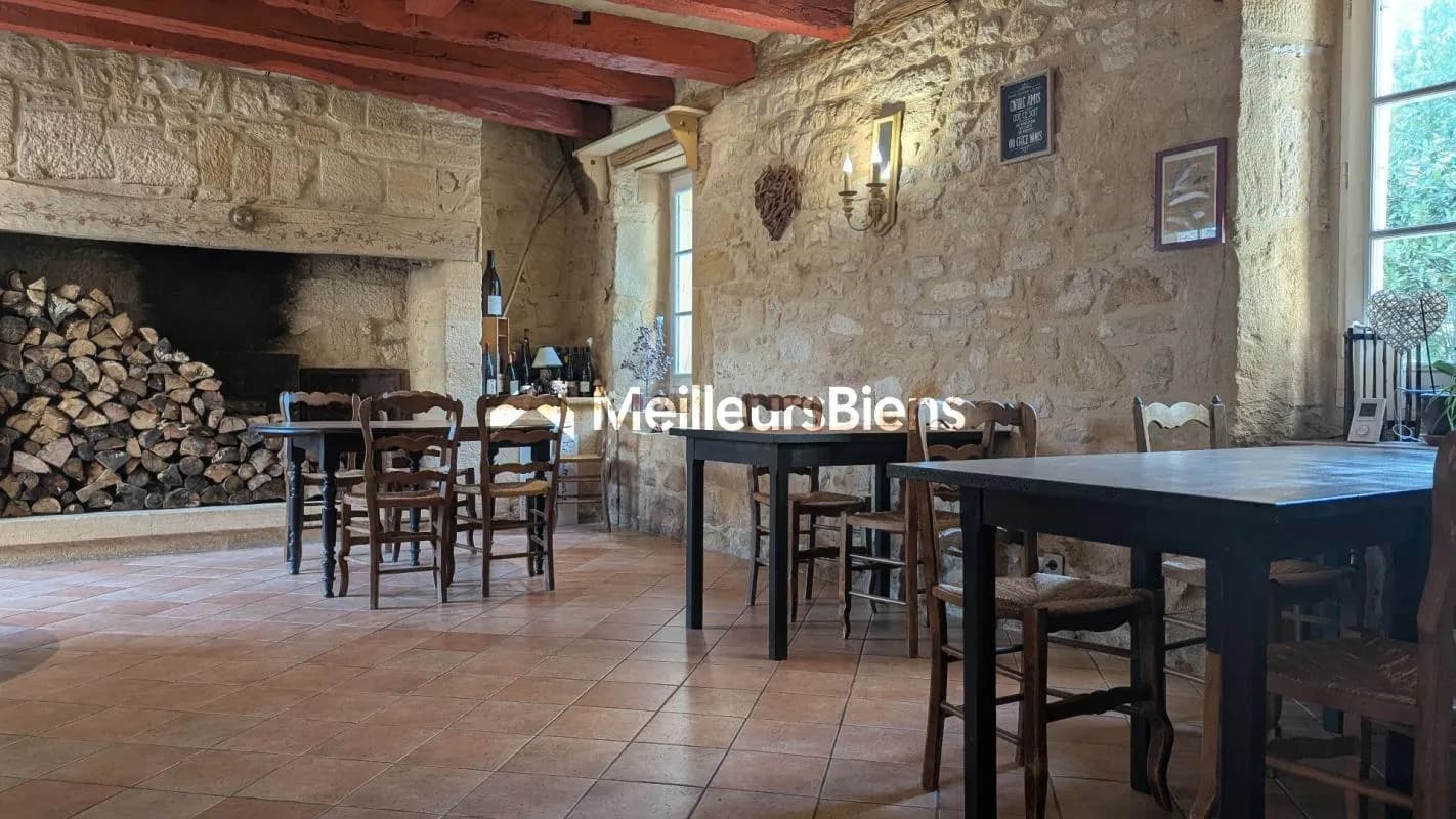 Ensemble immobilier de charme en pierre de 368m2 - Photo 1