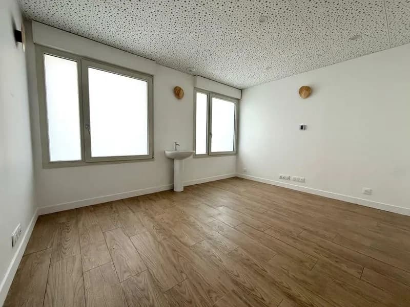 Bien Commercial À Vendre - Photo 1