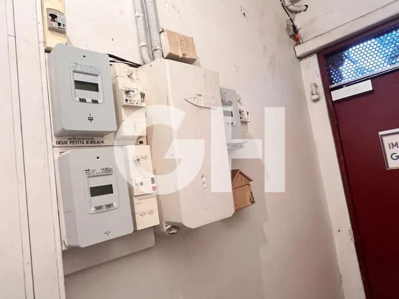 Immeuble avec local commercial et appartement duplex à Fort-de-France - Photo 1