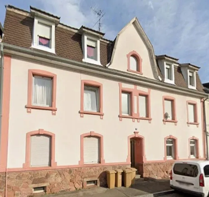 IMMEUBLE DE RAPPORT SAINT-LOUIS CENTRE - Photo 1