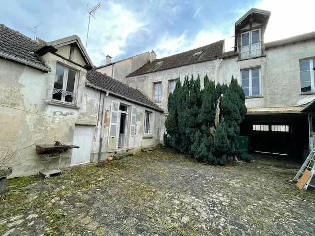 IMMEUBLE VENTE CENTRE VILLE DE TOURNAN - Photo 1