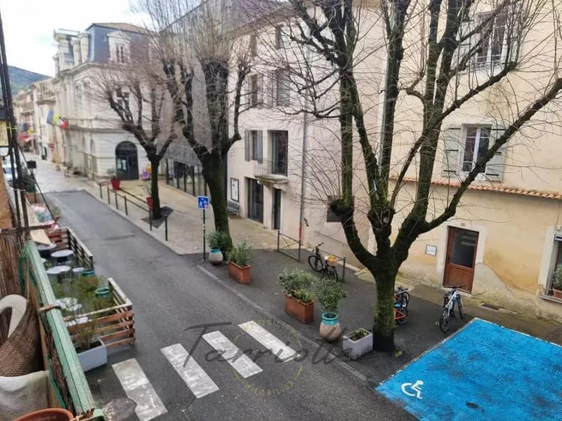 IMMEUBLE - 10604 - Photo 1
