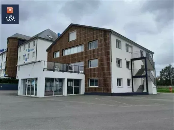 À VENDRE - IMMEUBLE DE BUREAUX - LA ROCHE SUR YON - Photo 1