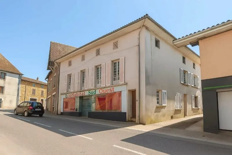 Ensemble immobilier aux multiples atouts - Photo 1