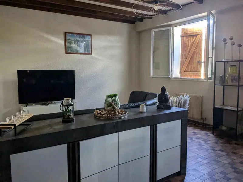 Ensemble immobilier - Photo 1