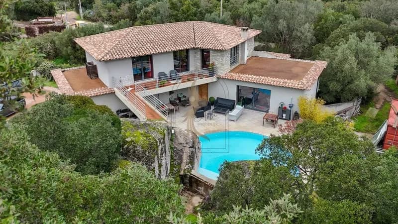 Ensemble immobilier proche plages - Photo 1