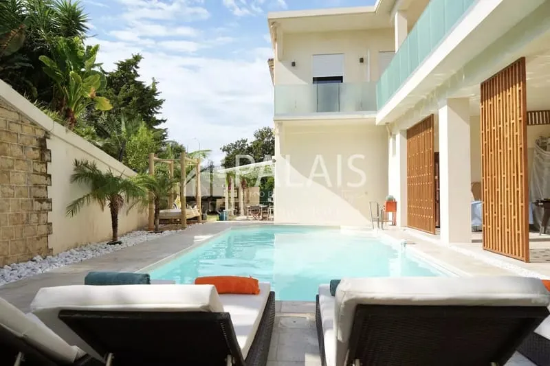Ensemble immobilier - Villa & Appartements - Photo 1