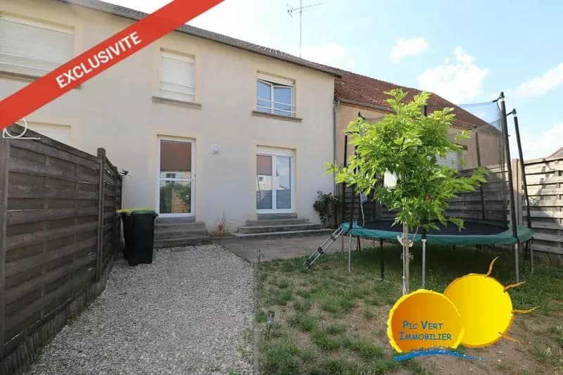 Monopropriété: 2 T4 neufs en duplex, loués + cours, garages et greniers. - Photo 1