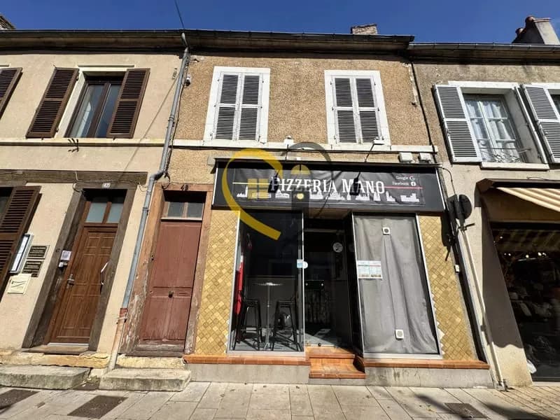 Ensemble immobilier - Photo 1