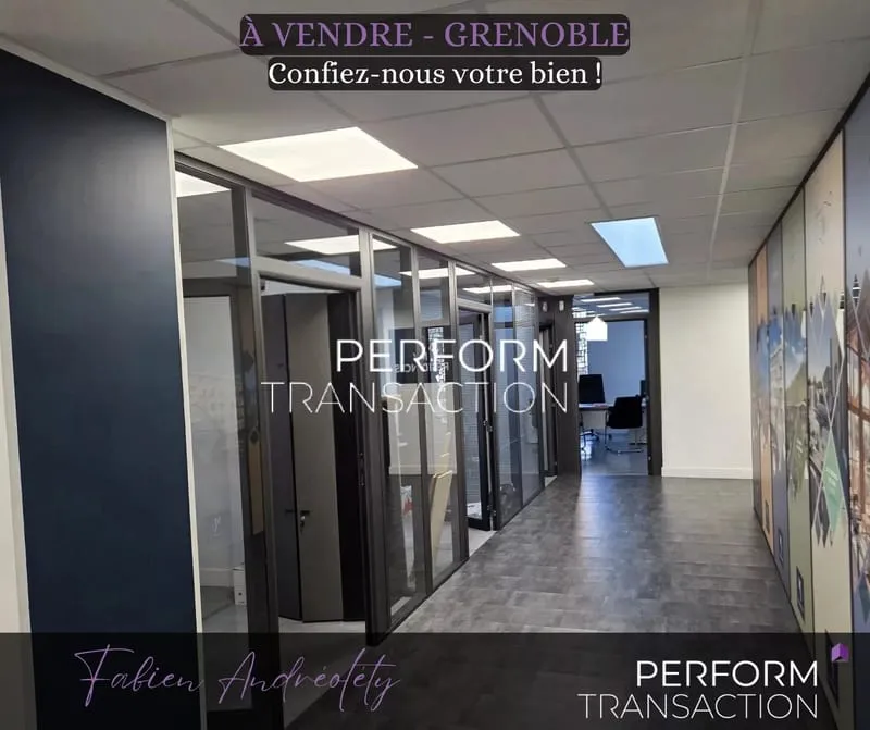 GRENOBLE - Photo 1
