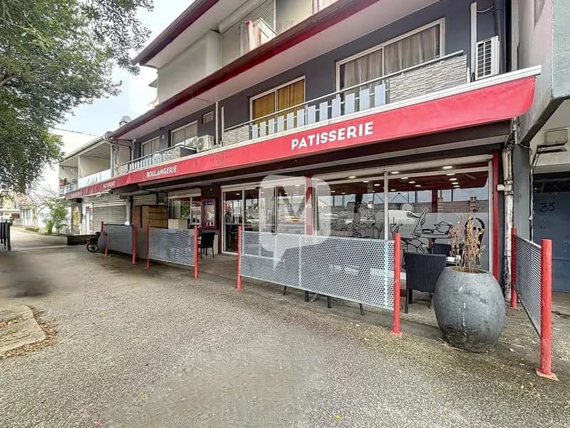DPT GUYANE, à vendre CAYENNE immeuble mixte commerce + habitation de 689.76m² - Photo 1