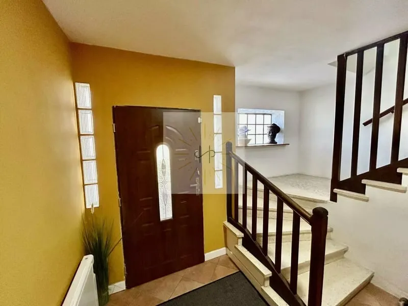 Immeuble de rapports avec plusieurs appartements - Photo 1