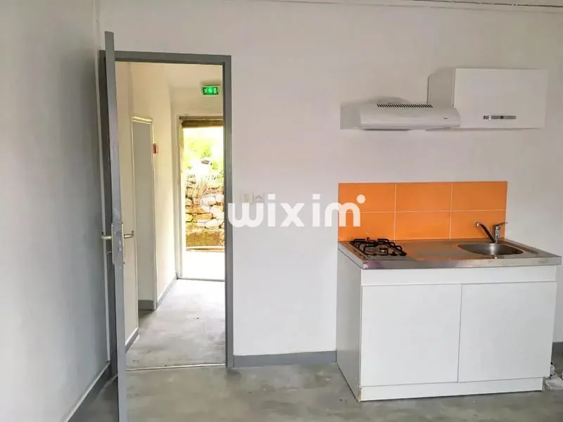 Immeuble de rapport 10 pièces 178 m² - Photo 1