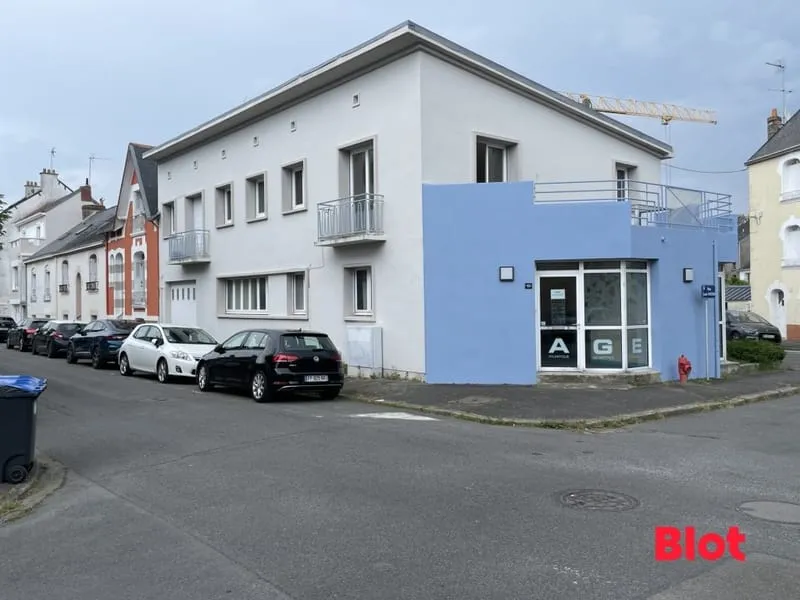 Rare à Saint-Nazaire - Ensemble immobilier aux multiples possibilités - Photo 1