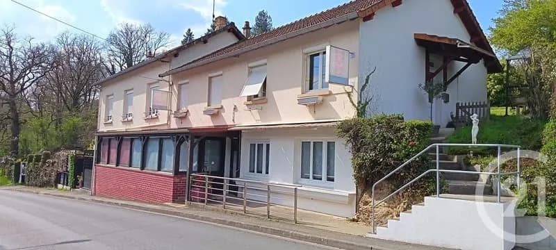 Bâtiment 4 pièces 230 m² - Photo 1