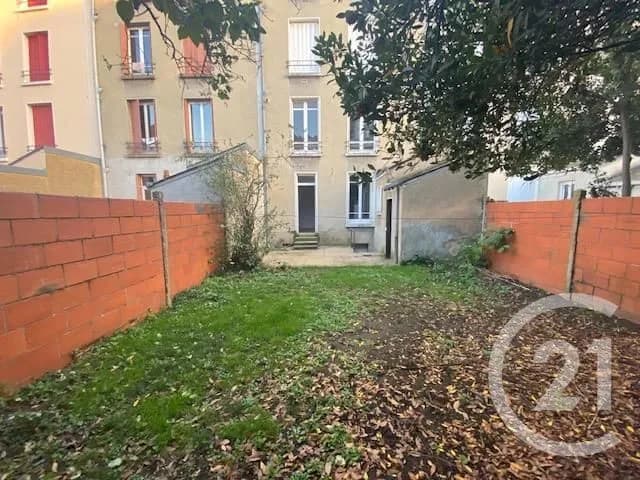 Immeuble de rapport 2 pièces 225 m² - Photo 1