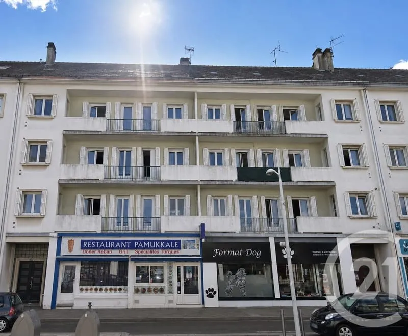 Bâtiment 306 m² - Photo 1