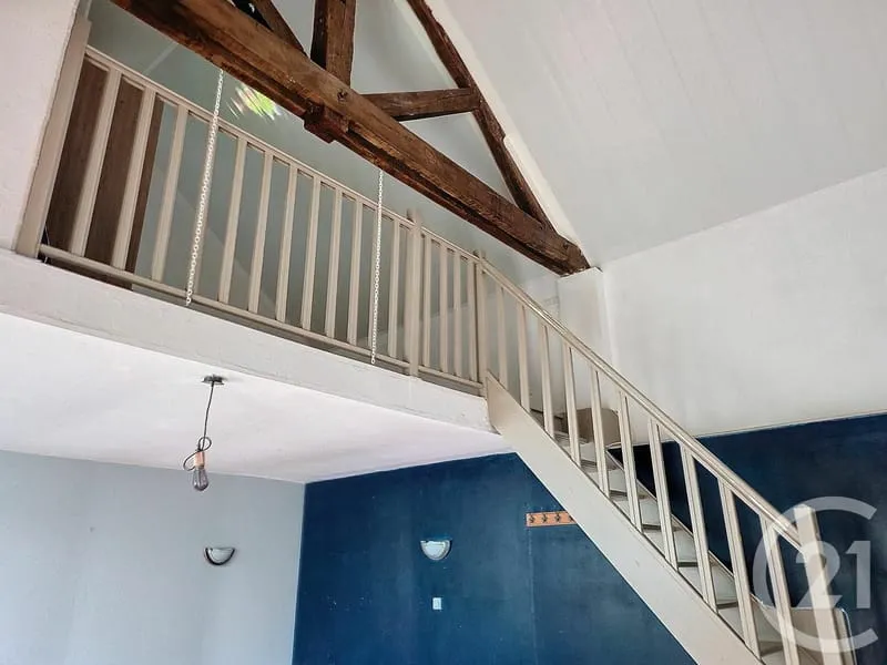 Bâtiment 4 pièces 175 m² - Photo 1