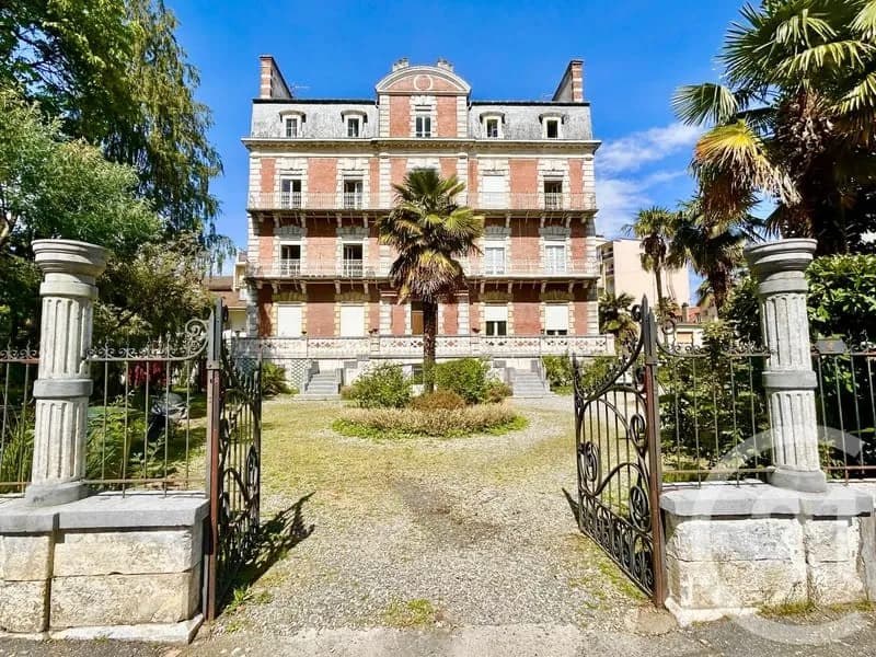 Bâtiment 900 m² - Photo 1