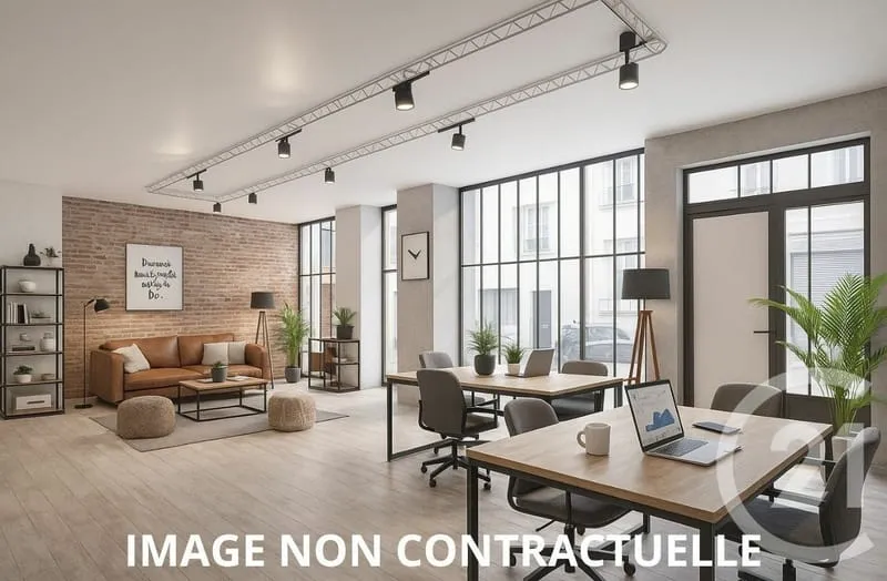 Bâtiment 1 pièce 370 m² - Photo 1