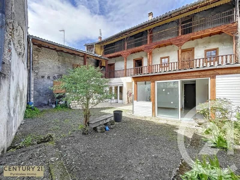 Immeuble 5 pièces 358 m² - Photo 1