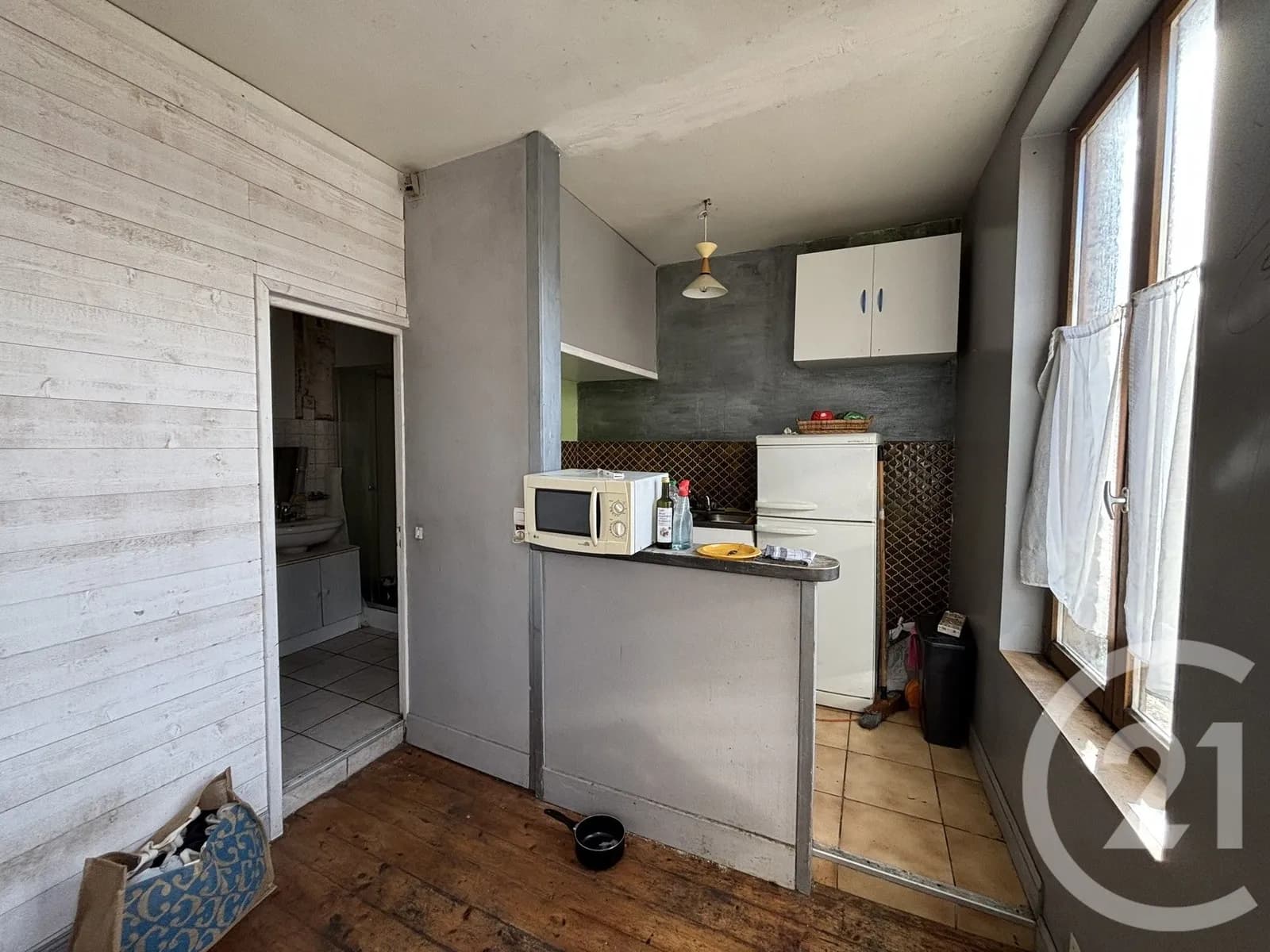 Bâtiment 114 m² - Photo 1