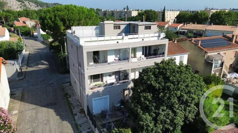 Immeuble de rapport 3 pièces 350 m² - Photo 1
