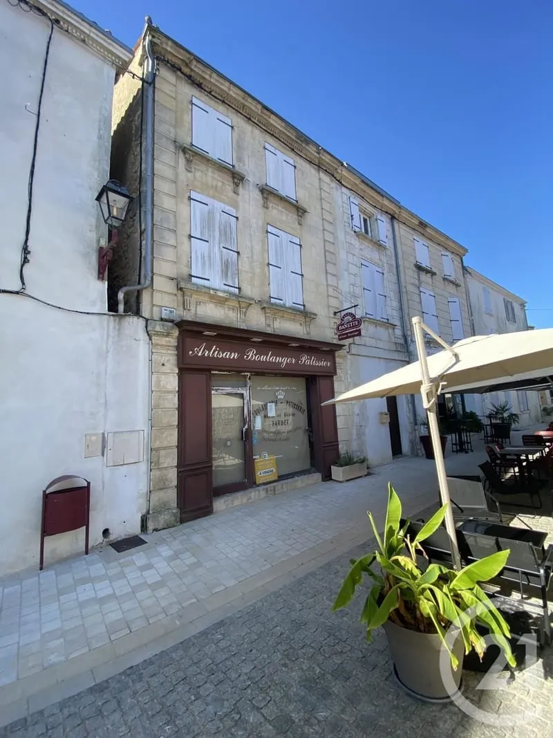 Bâtiment 2 pièces 300 m² - Photo 1