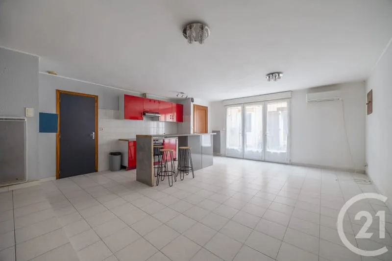 Bâtiment 3 pièces 127 m² - Photo 1