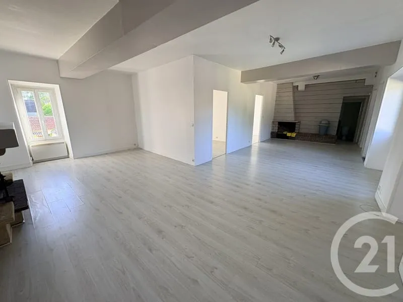 Bâtiment 179 m² - Photo 1