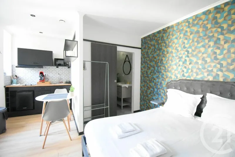 Bâtiment 275 m² - Photo 1