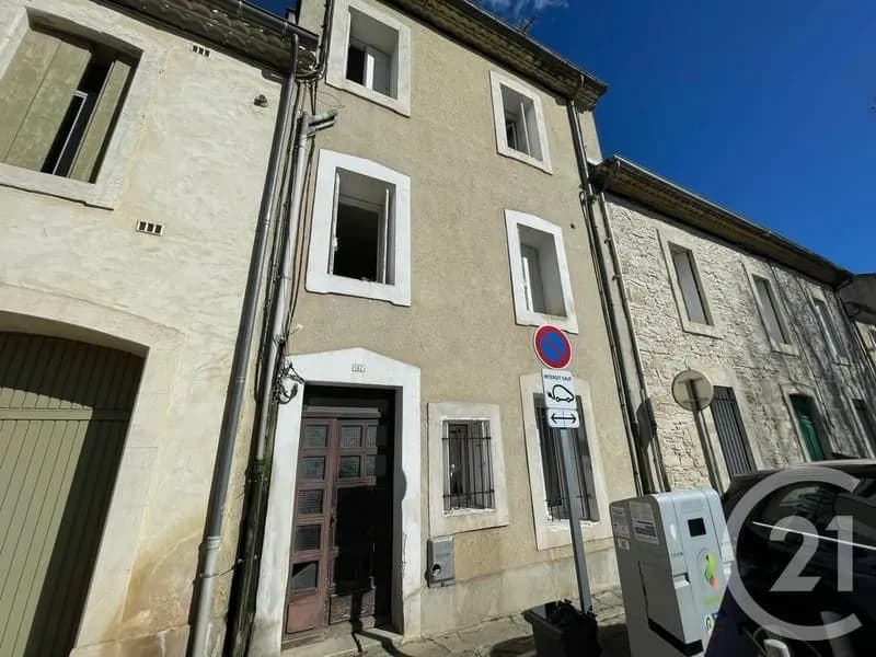 Bâtiment 181 m² - Photo 1