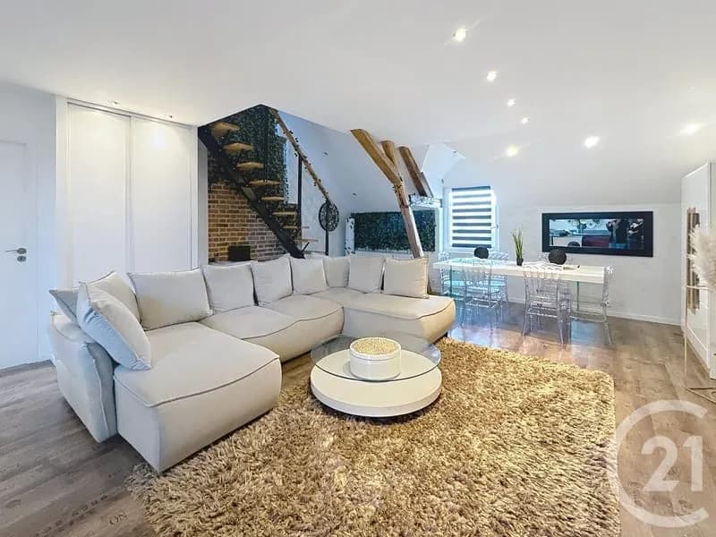 Ensemble immobilier 3 pièces 167 m² - Photo 1