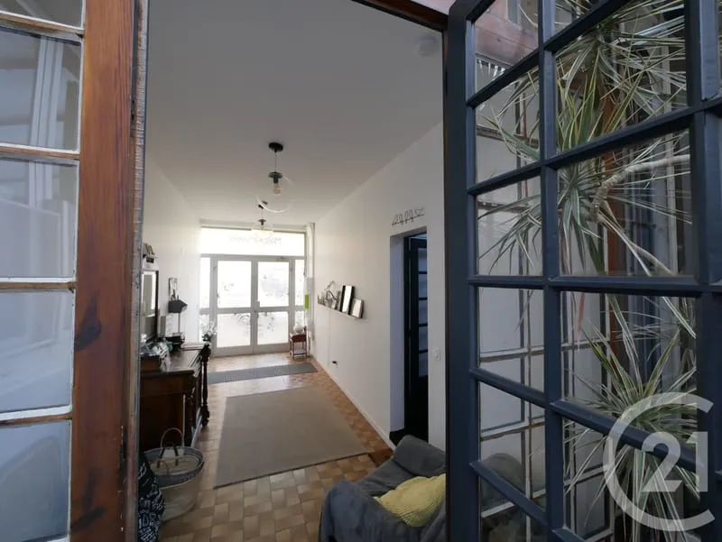 Bâtiment 470 m² - Photo 1