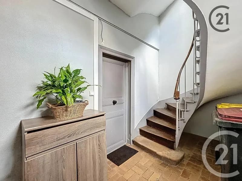 Immeuble de rapport 177 m² - Photo 1