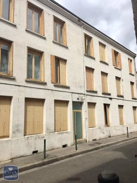 Immeuble - Photo 1