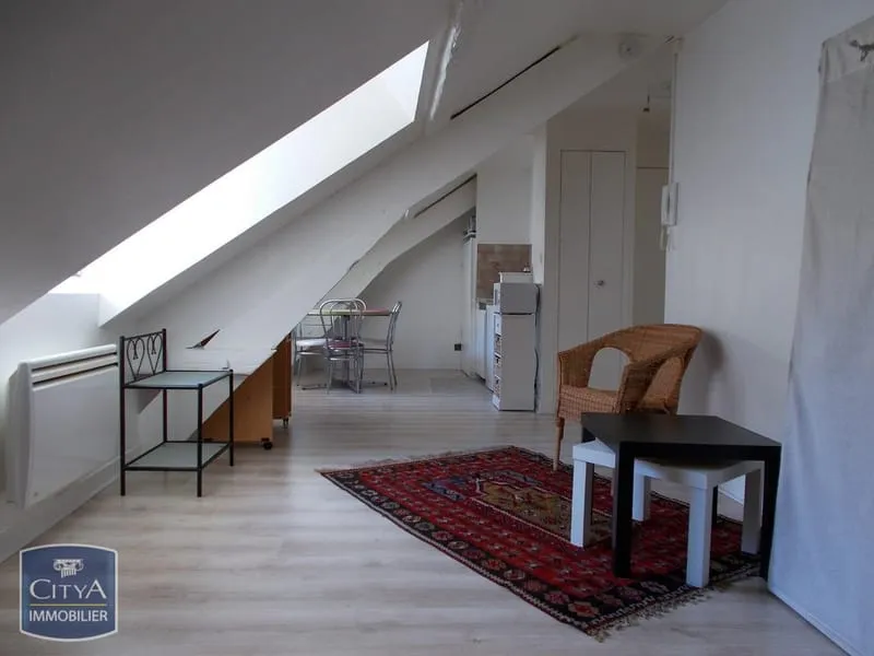 Immeuble - Photo 1