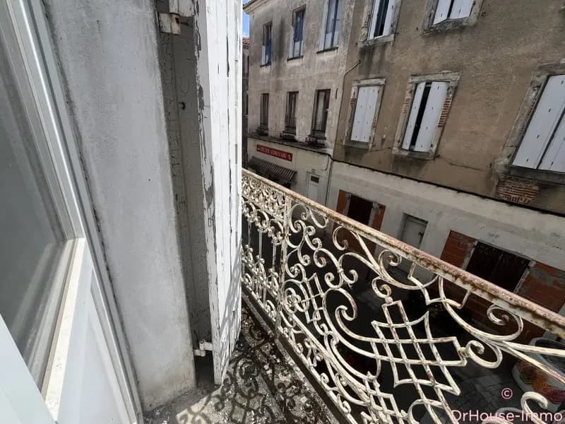 VILLENEUVE SUR LOT en Lot-et-Garonne A VENDRE IMMEUBLE CADASTRE EN DEUX LOTS / T2 et T4 Enorme potentiel Idéal INVESTISSEURS - Photo 1