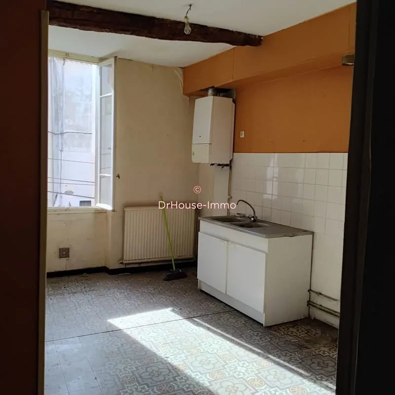 Immeuble de rapport à saisir Immeuble de rapport à rénover, - Photo 1