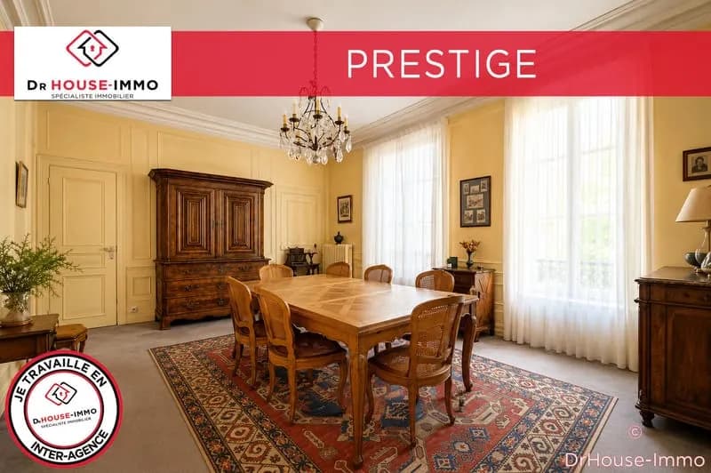 Somptueuse Demeure de prestige de 17 pièces à Troyes avec une terrasse luxuriante - Photo 1
