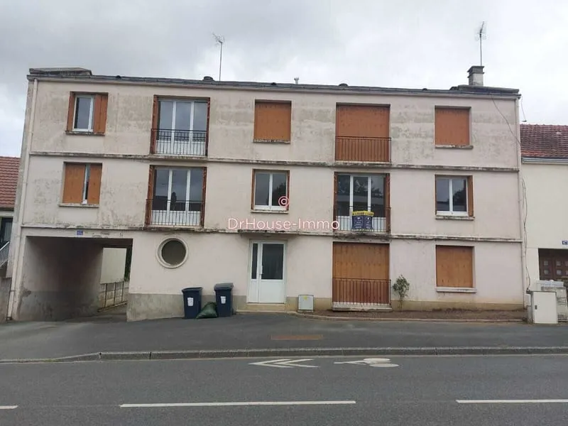 IMMEUBLE DE RAPPORT À RÉNOVER CHÂTEAUROUX LIBRE DE LOCATAIRES - Photo 1