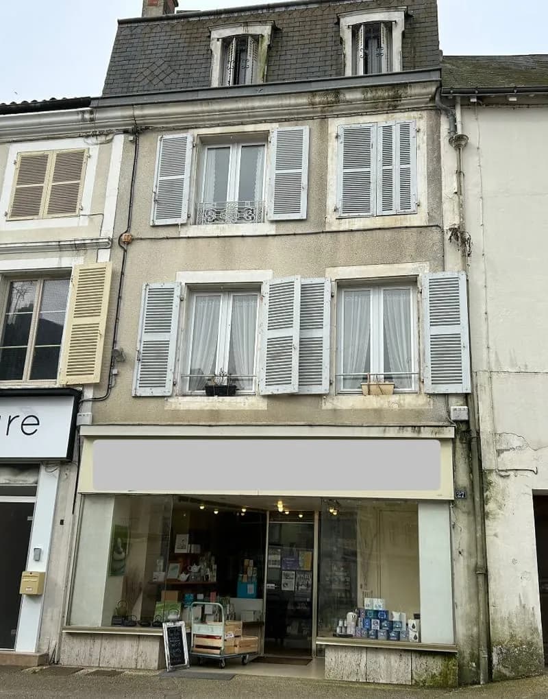 Immeuble de rapport Civray 8 pièce(s) - Photo 1