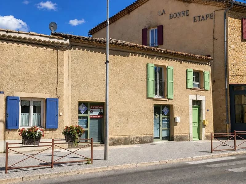 Local commercial + appartement t2 Château Arnoux idéal projet locatif - Photo 1